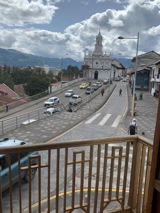 Hostel Santa Canela Cuenca Bagian luar foto