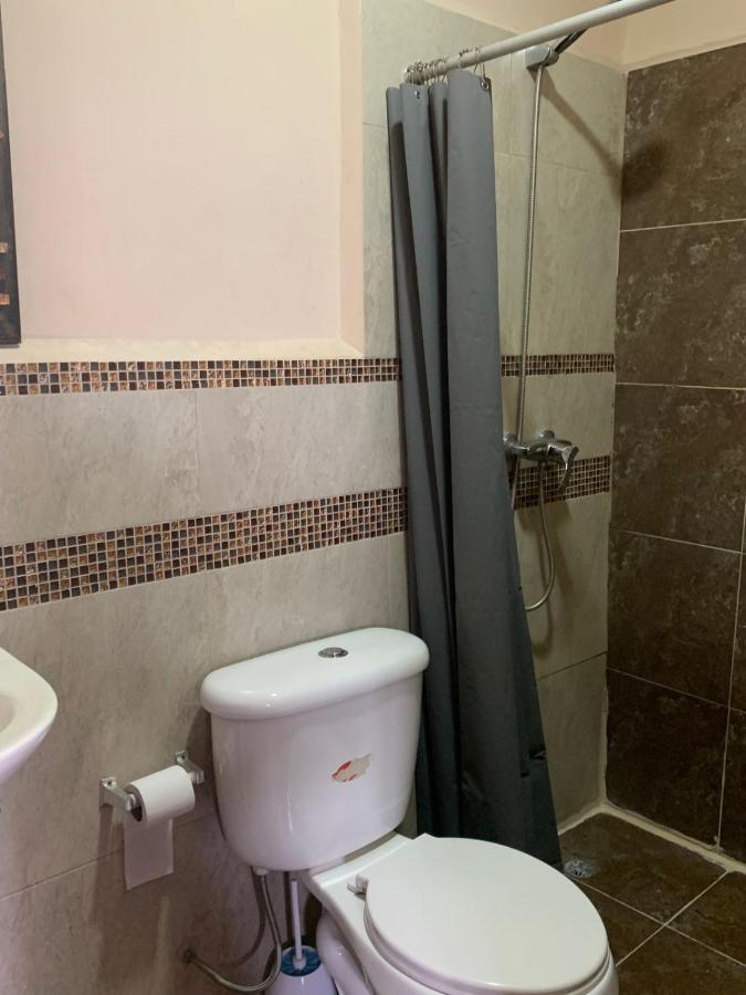 Hostel Santa Canela Cuenca Bagian luar foto
